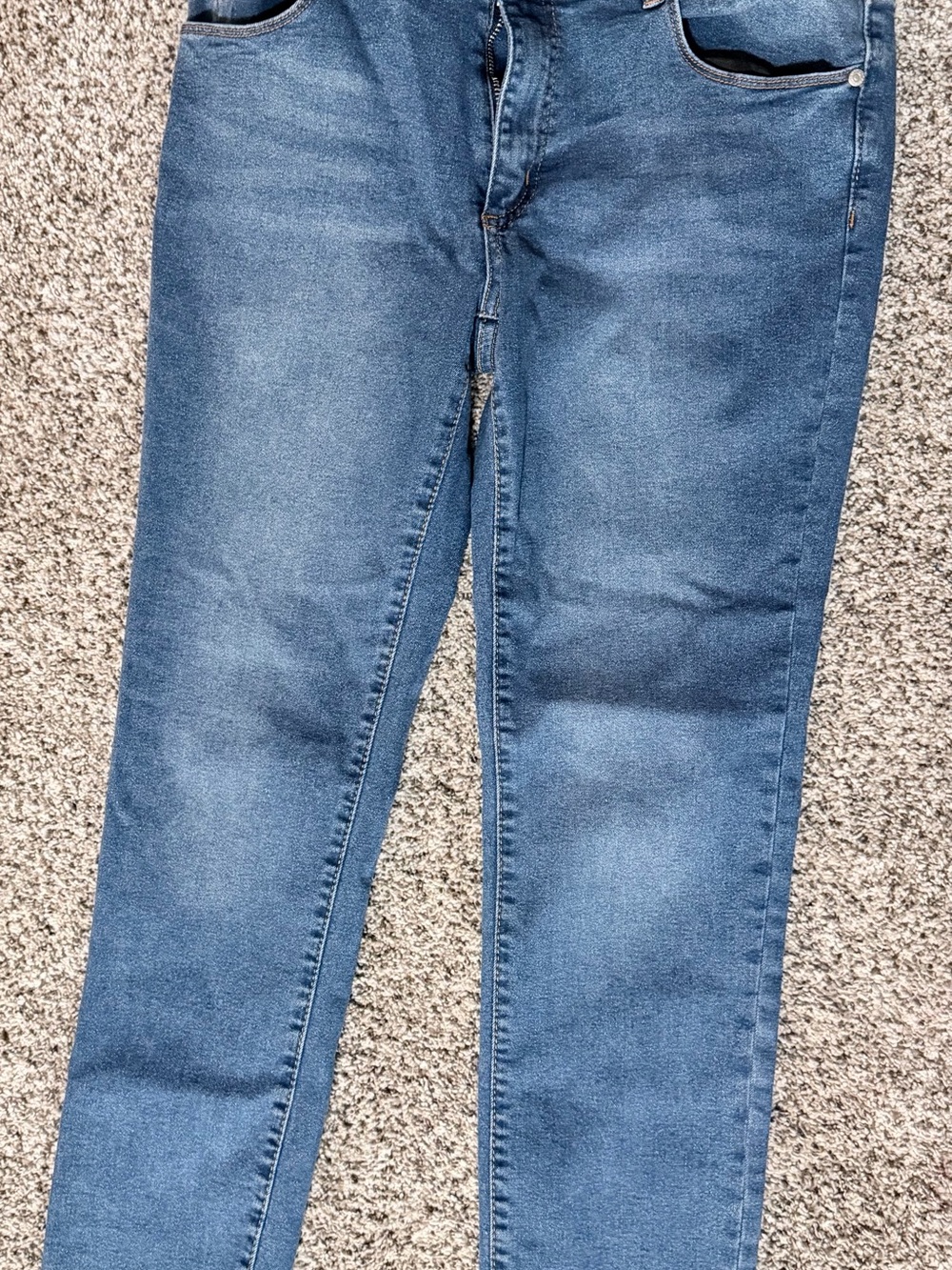 Tahari Light Blue Denim Jeans with Contrast Gold Stitching